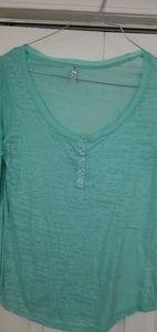 Cover 3/4 shelve shirt